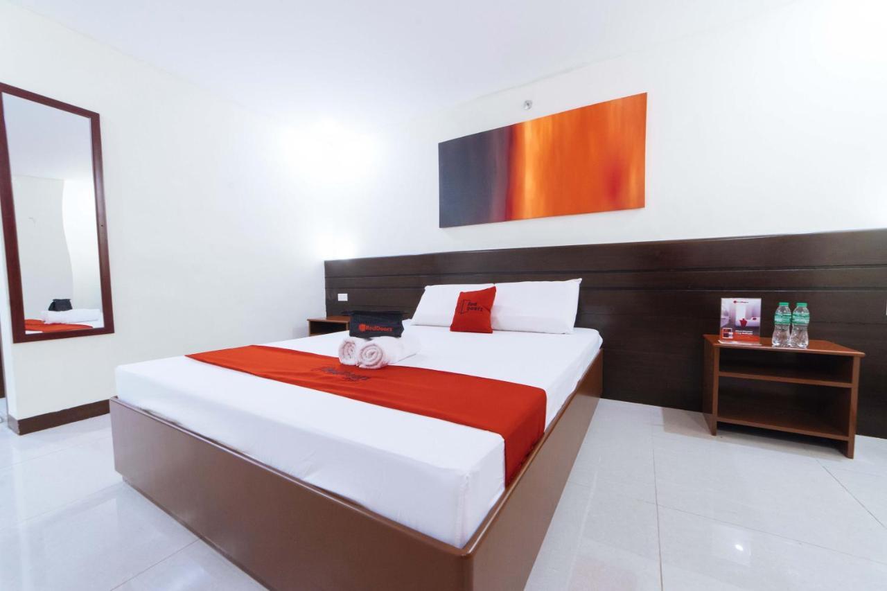 Reddoorz Near Victoria Mall Davao City Eksteriør billede